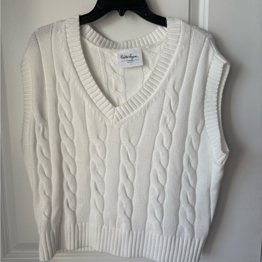 Walter Hagen White V-Neck Cable Knit Sweater Vest